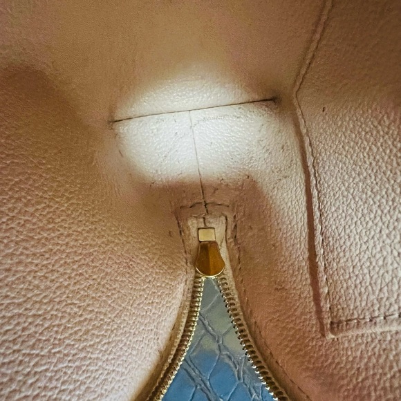 Louis Vuitton COSMETIC POUCH Damier Azur Canvas *Authentic* - Picture 6 of 6